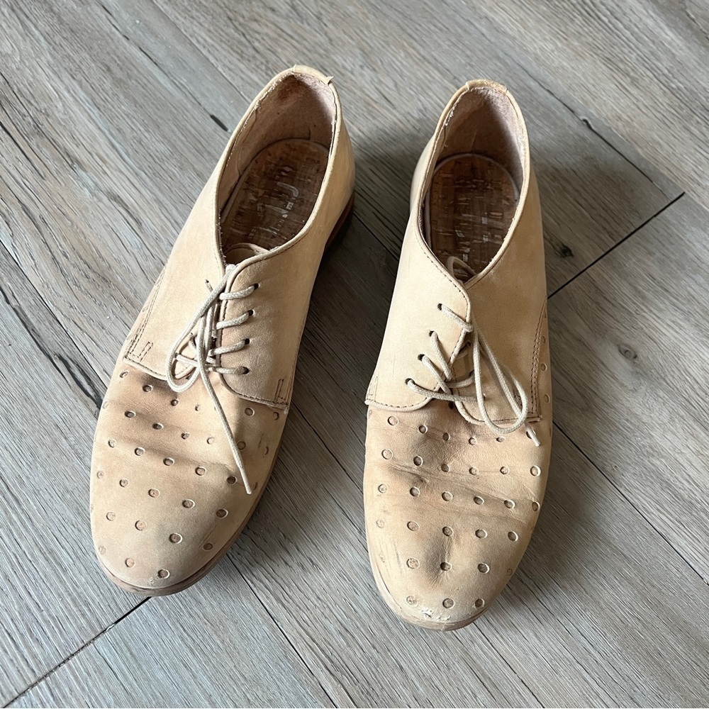 MJUS Lace Up Leather Shoe​